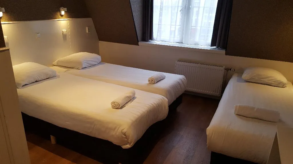 TRIPLE COMFORT Room, Hotel Old Quarter, Amsterdam
