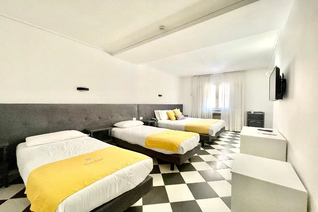 FAMILY ROOM SUPERIOR Room, Hotel Stabia, Naples