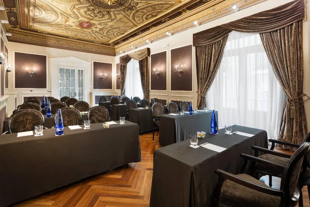 Conferences, Catalonia las Cortes, Madrid