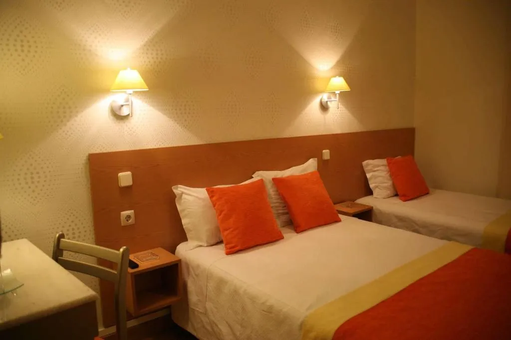 Room, Estrela Dos Anjos, Lisbon