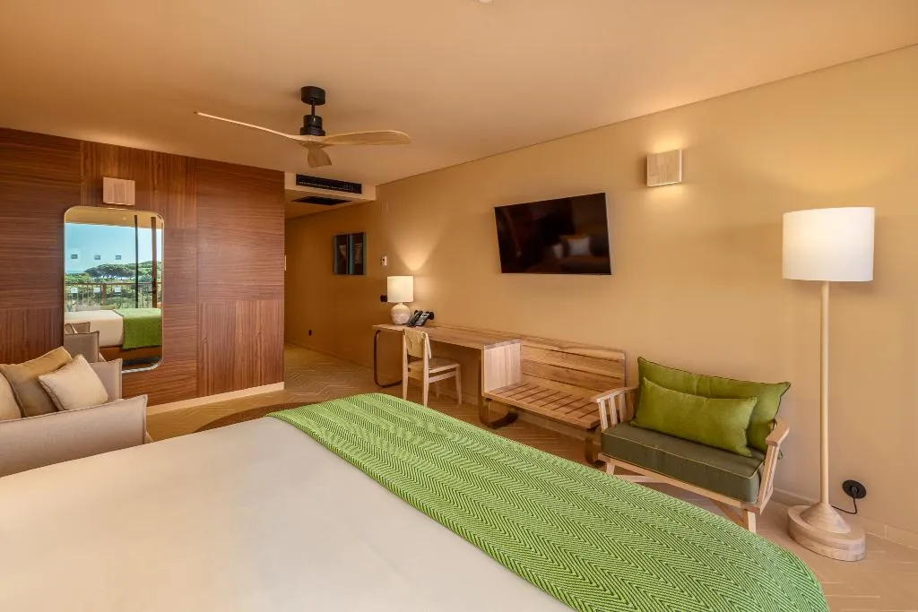 Double or Twin SUPERIOR SEA VIEW Room, 3HB Falesia Beach, Algarve