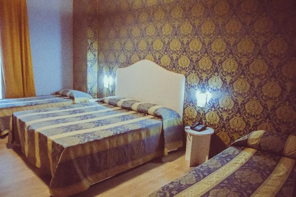 FAMILY ROOM DELUXE Room, Laerte Palace Hotel, Venice