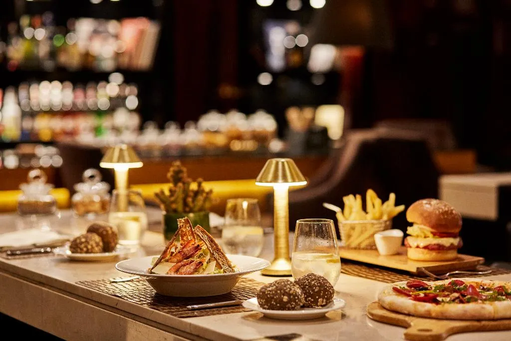 Bar, Hyatt Regency Casablanca, Casablanca