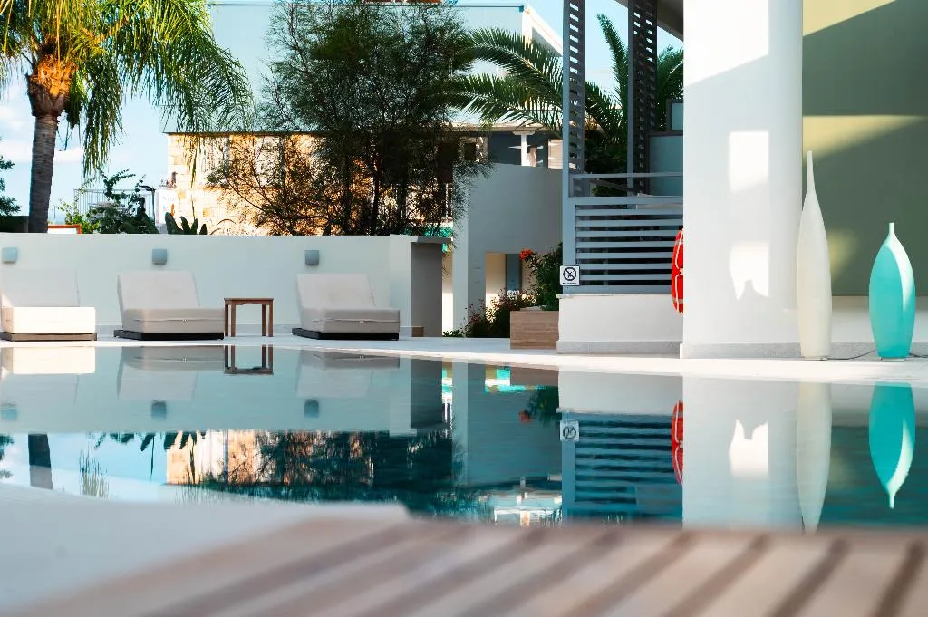 Pool, Flisvos Royal Tolo, Athens