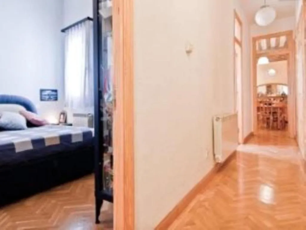 Room, Madrid Center Fuencarral Pedestrian, Madrid