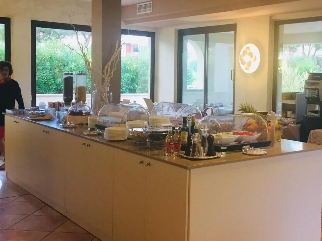 Restaurant, Hotel Porto Azzurro, Milan
