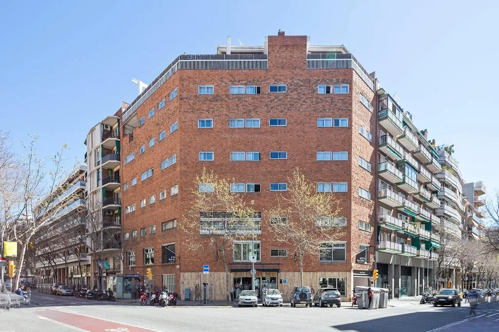 General view, Acta Antibes, Barcelona