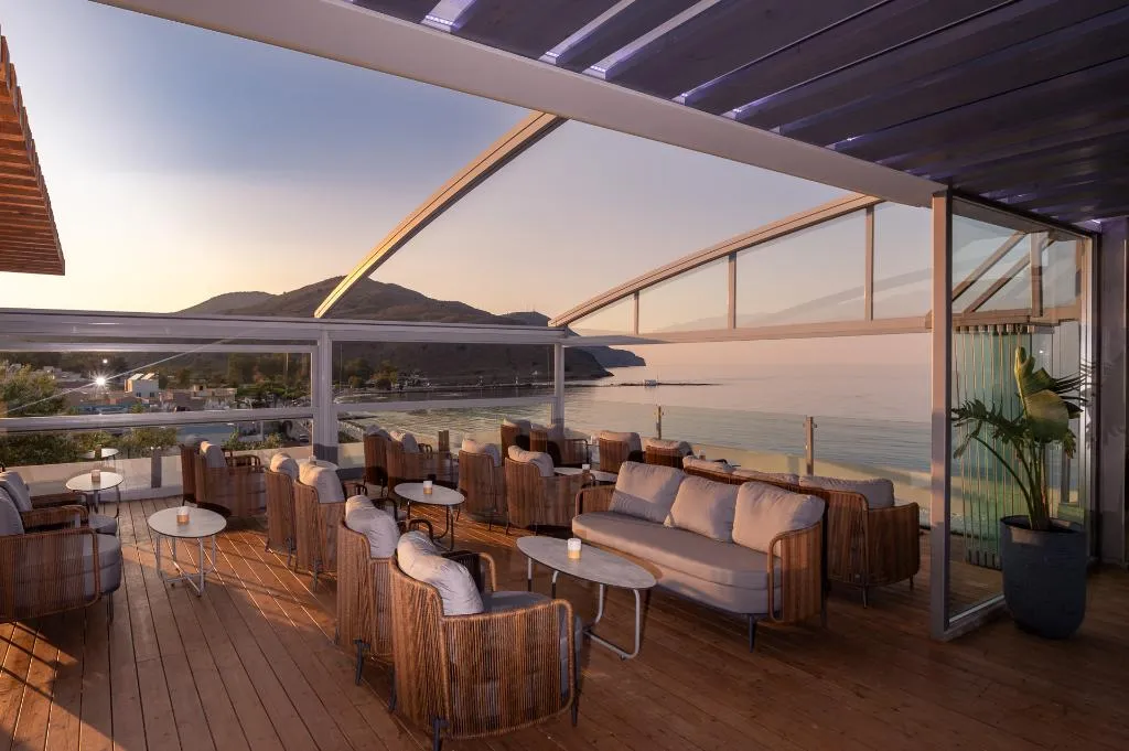 Bar, Corissia Beach, Crete