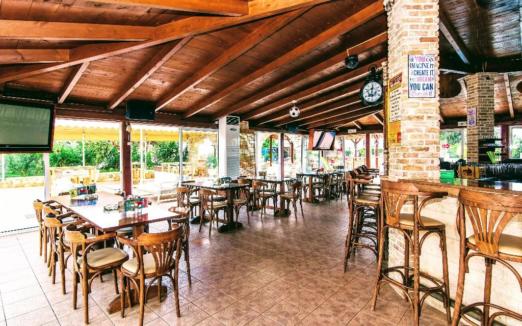 Restaurant, Yiannis Manos, Crete