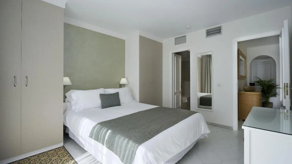 Room, Miraflores Beach & Country Club, Costa Del Sol