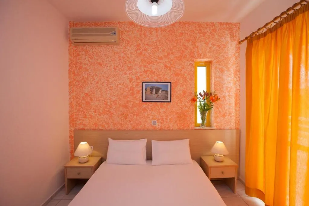 Room, Cosmi Apartments, Crete
