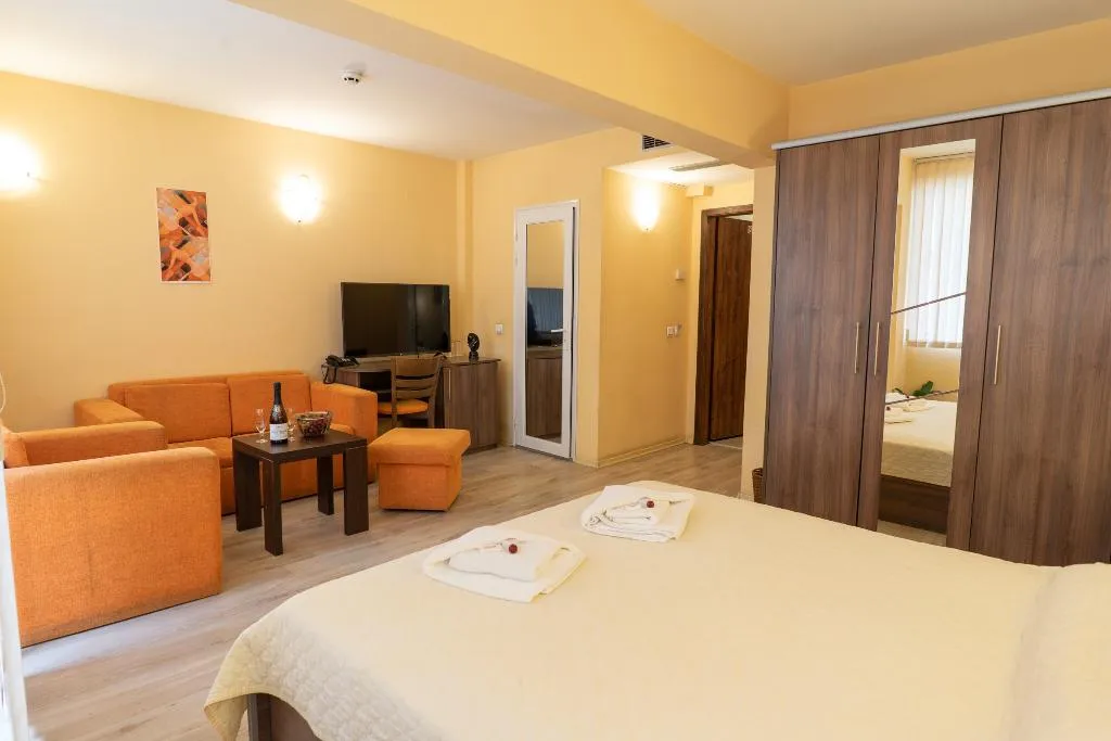 STUDIO STANDARD Room, Gran Ivan, Varna