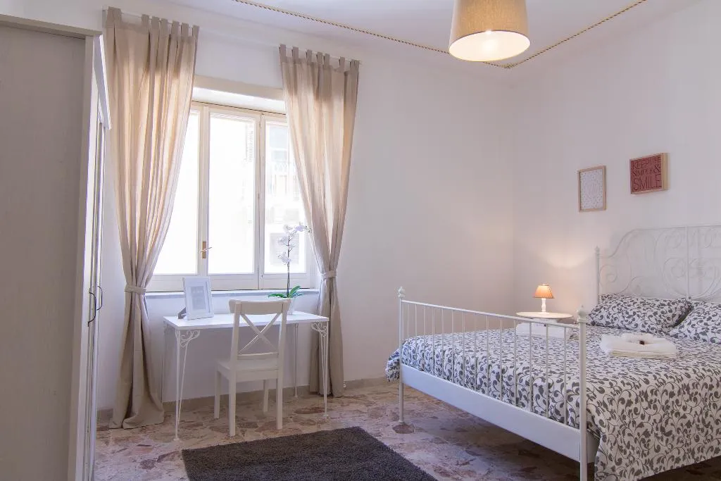 TRIPLE DELUXE Room, Maison Ortigia, Catania