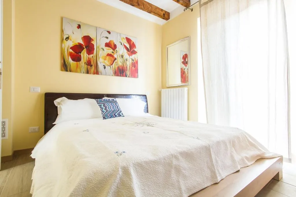 Room, B&B Antico Cortile, Milan