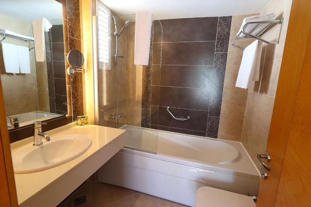 DOUBLE SINGLE USE CLUB LAND VIEW Room, La Quinta by Wyndham Bodrum, Bodrum