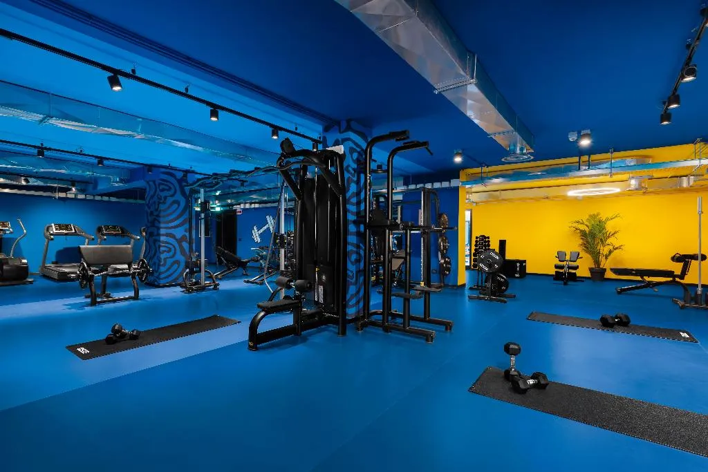 Sports and Entertainment, CX Naples Centrale, Naples