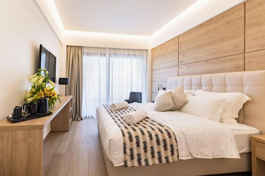 Room, Acandia, Rhodes