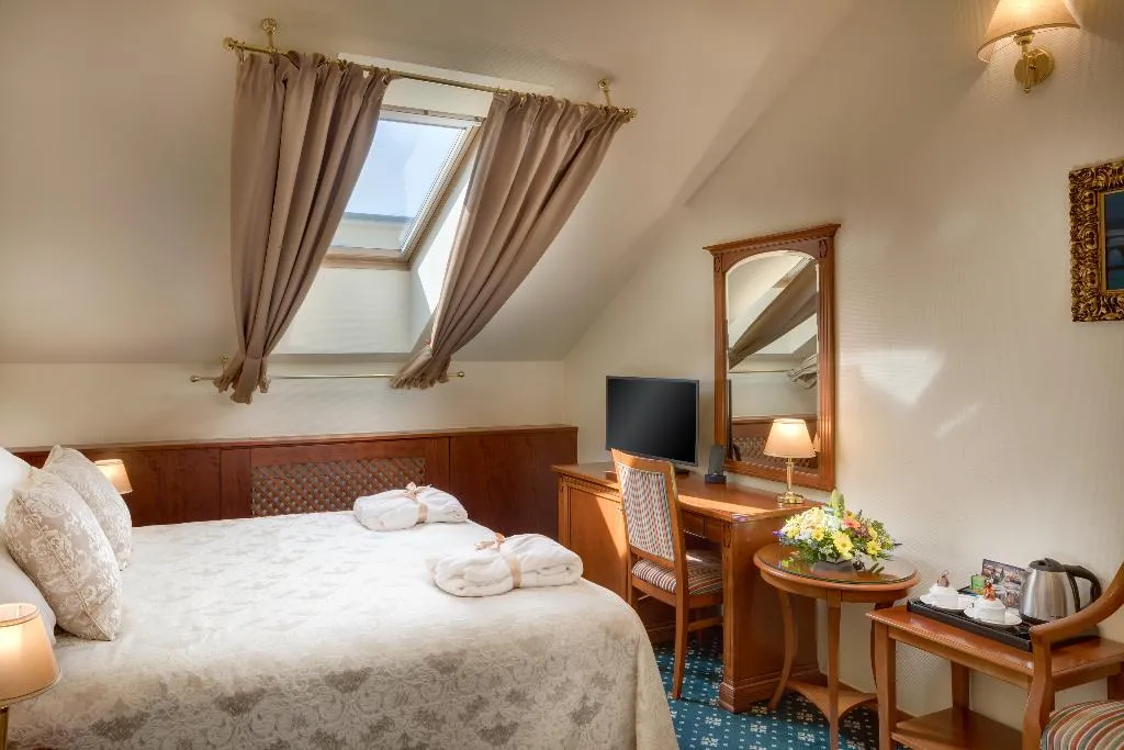 DOUBLE STANDARD Room, Boutique Hotel Seven Days Prague, Prague