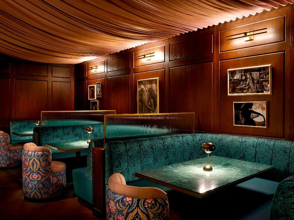 Bar, Novotel Dubai Al Barsha, Dubai