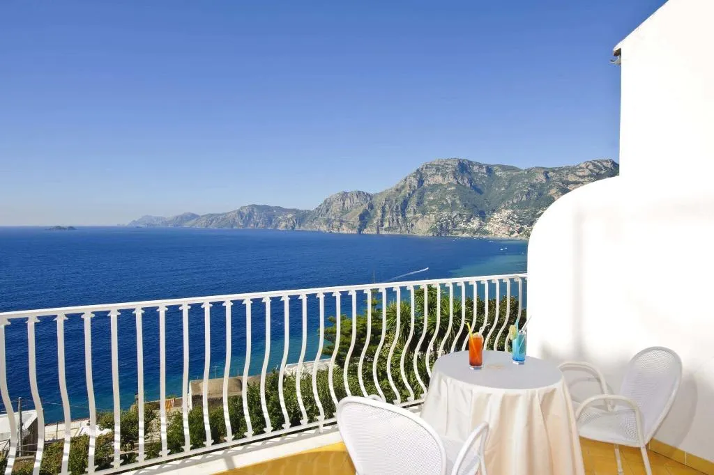 DOUBLE COMFORT SEA VIEW Room, Tramonto D'oro, Naples