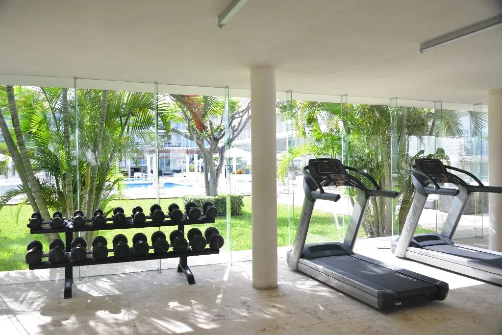 Sports and Entertainment, Magia Beachside, Playa Del Carmen