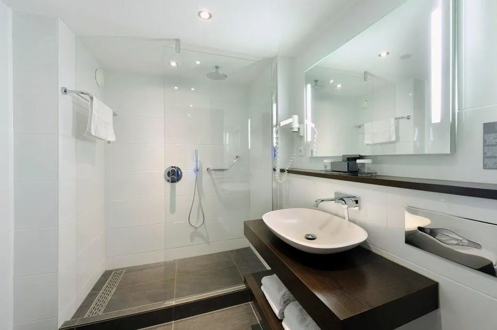 Room, Van der Valk Hotel Volendam, Amsterdam
