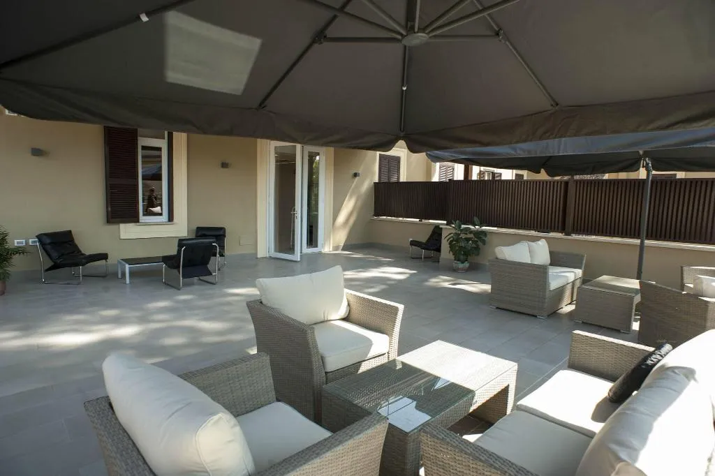 Terrace, Casa per Ferie Checkin Villa Angelina, Rome