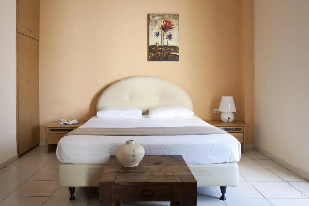 Room, Elizabeth Boutique, Athens
