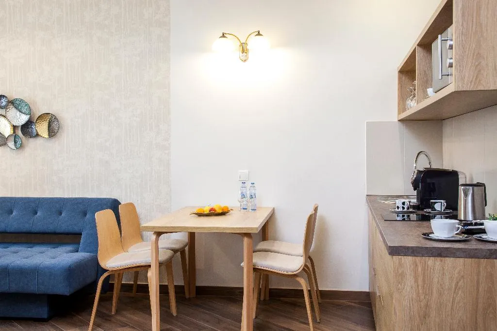 JUNIOR SUITE ONE BEDROOM ONE BATHROOM Room, Portal House Apartments, Krakow