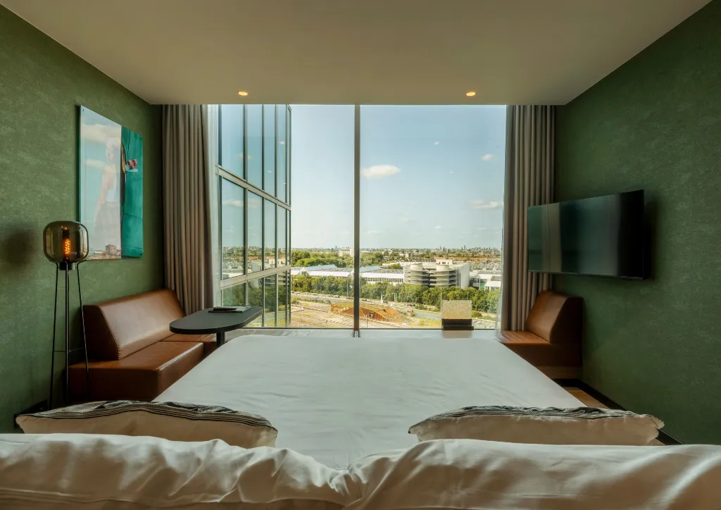 DOUBLE COMFORT Room, Van der Valk Hotel Amsterdam Zuidas, Amsterdam