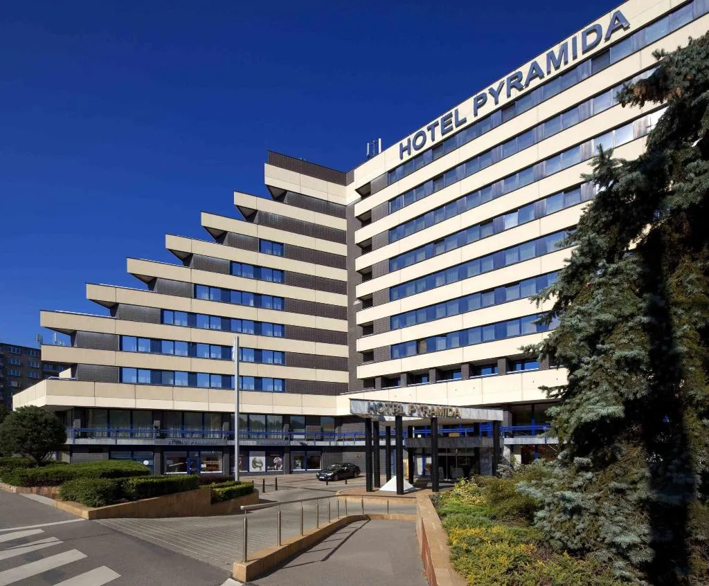 General view, Orea Hotel Pyramida, Prague
