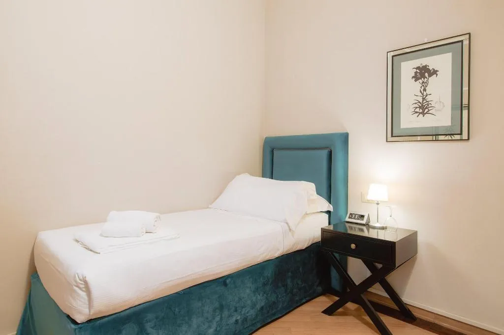 Room, Relais Tosinghi, Florence