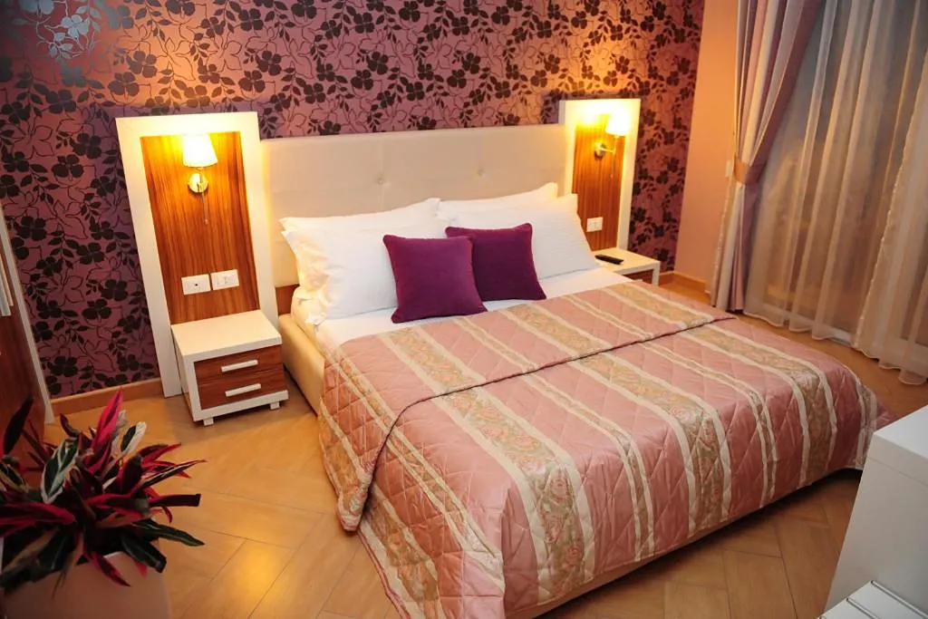 DOUBLE STANDARD Room, Hotel Gold, Kavaje