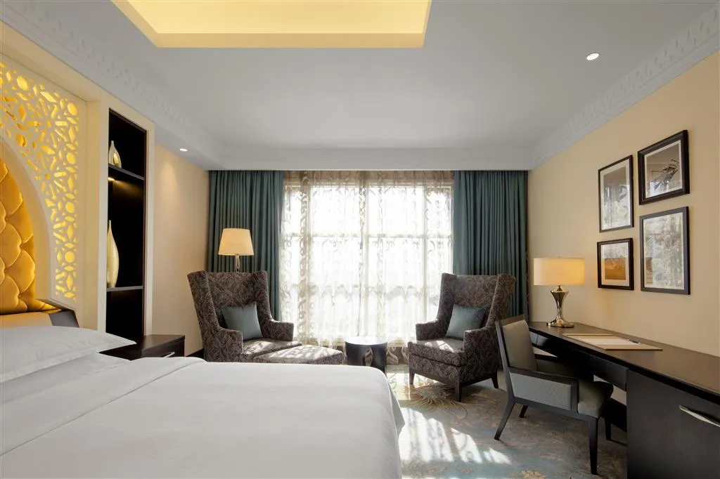 General view, Sheraton Sharjah Beach Resort & Spa, Dubai