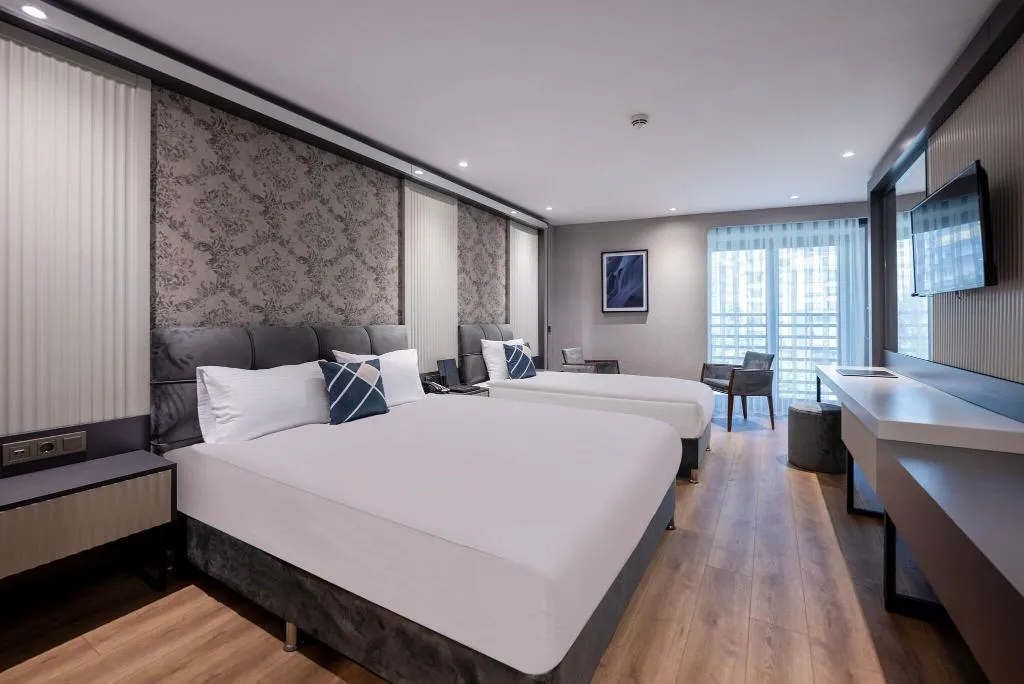 TWIN SUPERIOR Room, Four Points Express By Sheraton Antalya Lara, Antalya