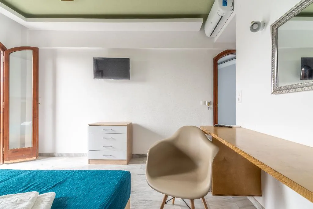 DOUBLE TWO BEDS Room, Prince Of Lillies, Crete