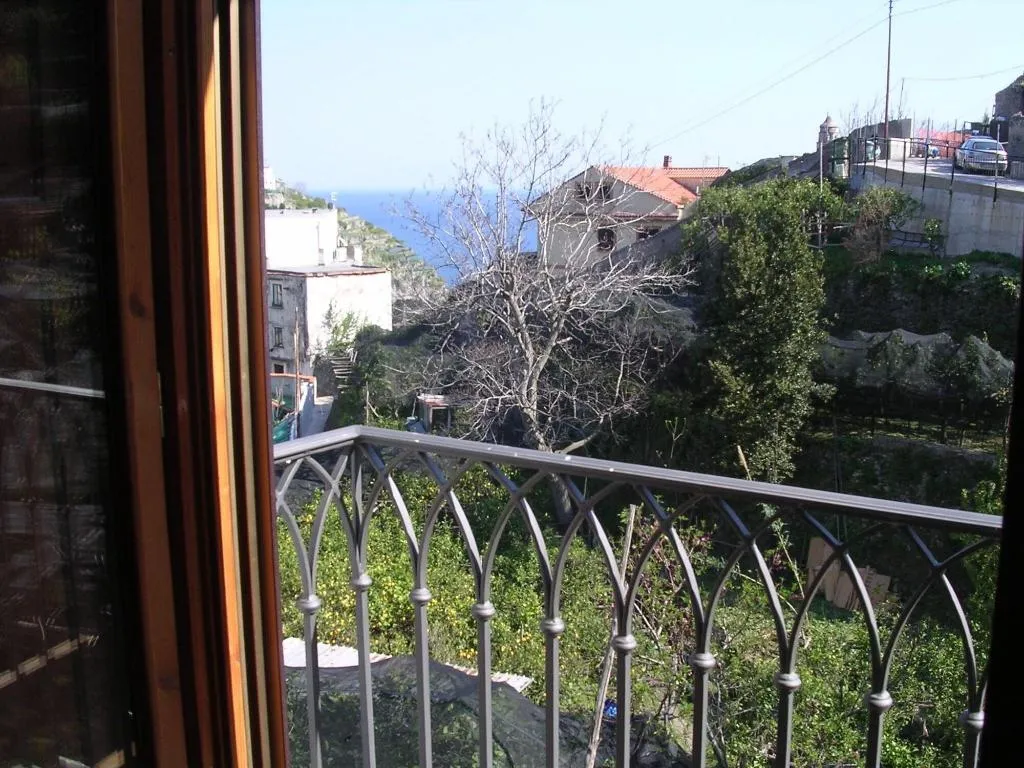 Room, B&B La Zagara, Naples