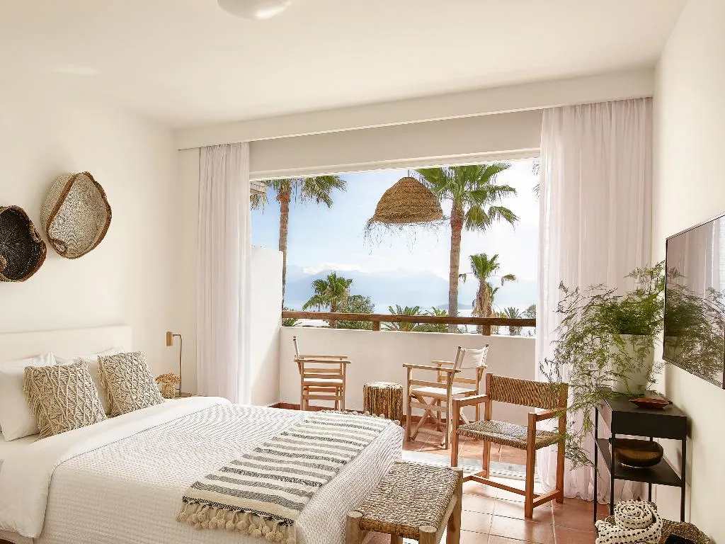 Double or Twin SEA VIEW Room, Grecotel Casa Marron, Athens