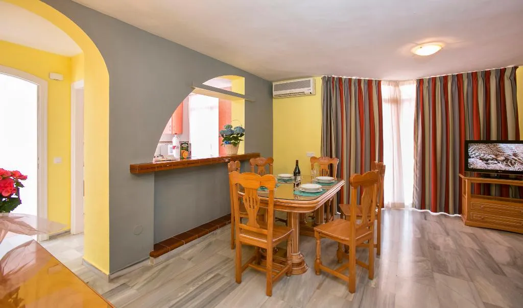 APARTMENT ONE BEDROOM Room, Ona Campanario, Costa Del Sol