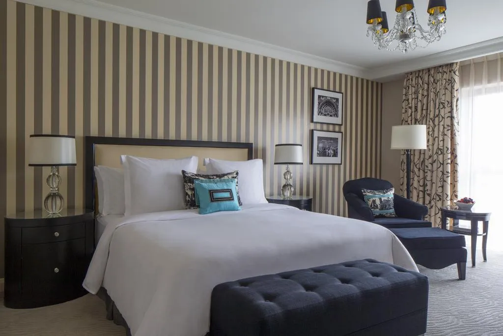 TWIN DELUXE Room, Four Seasons Hotel Prague, Prague