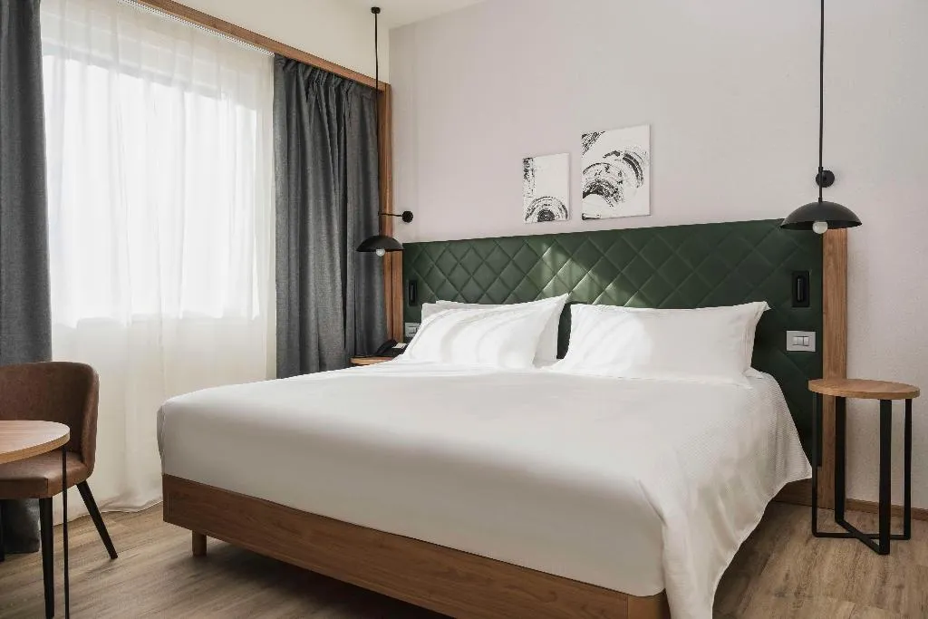 DOUBLE WITH TERRACE Room, Hilton Garden Inn Padova City Centre, Venice