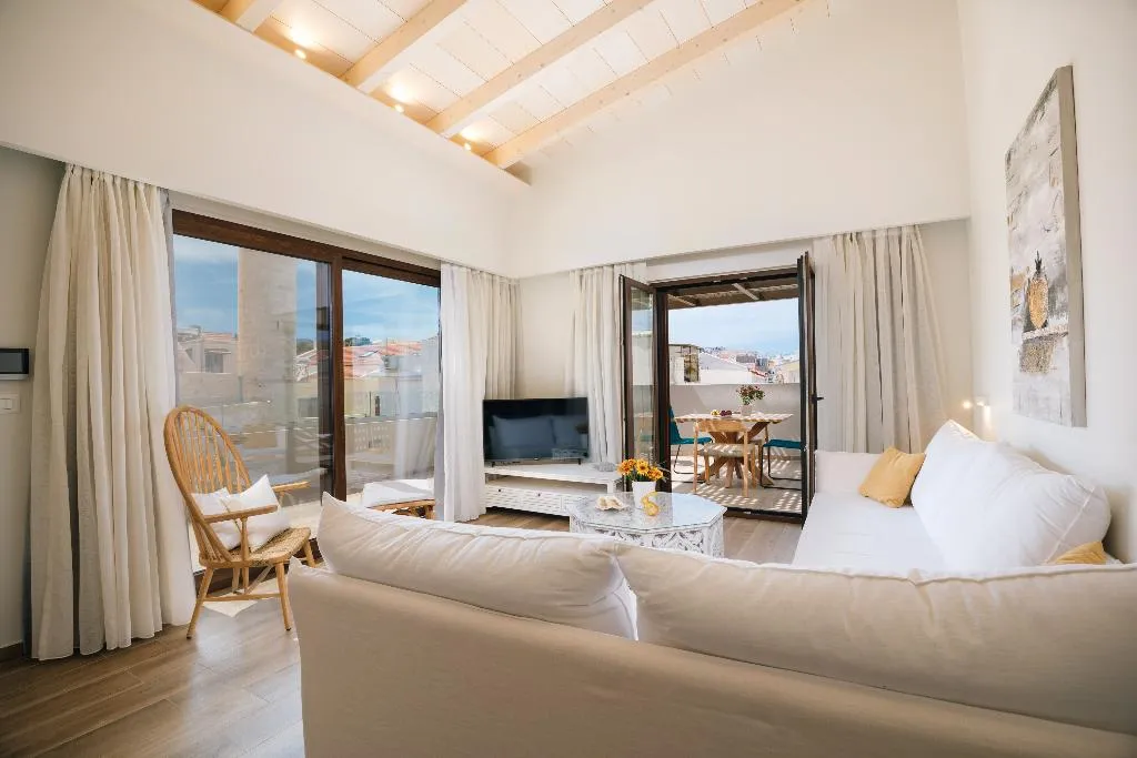 JUNIOR SUITE EXECUTIVE Room, Casa Moazzo, Crete