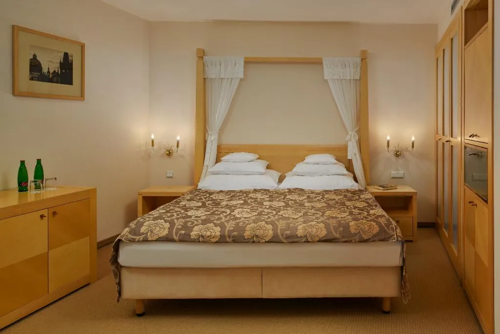 DOUBLE STANDARD Room, Ventana Hotel Prague, Prague
