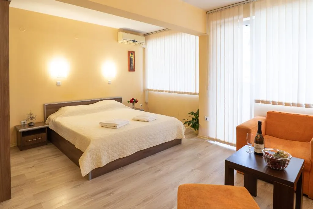 STUDIO STANDARD Room, Gran Ivan, Varna