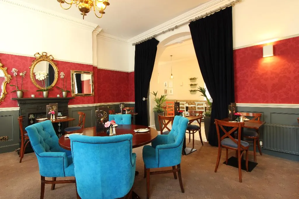 General view, Castle Hotel, Dublin