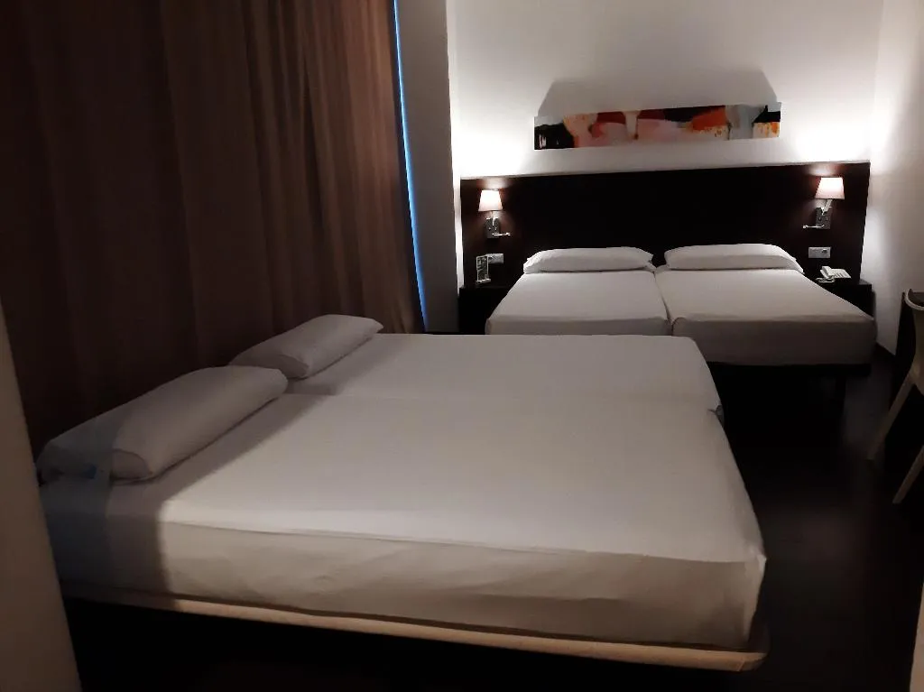 FAMILY ROOM STANDARD Room, Sercotel Plana Parc, Valencia