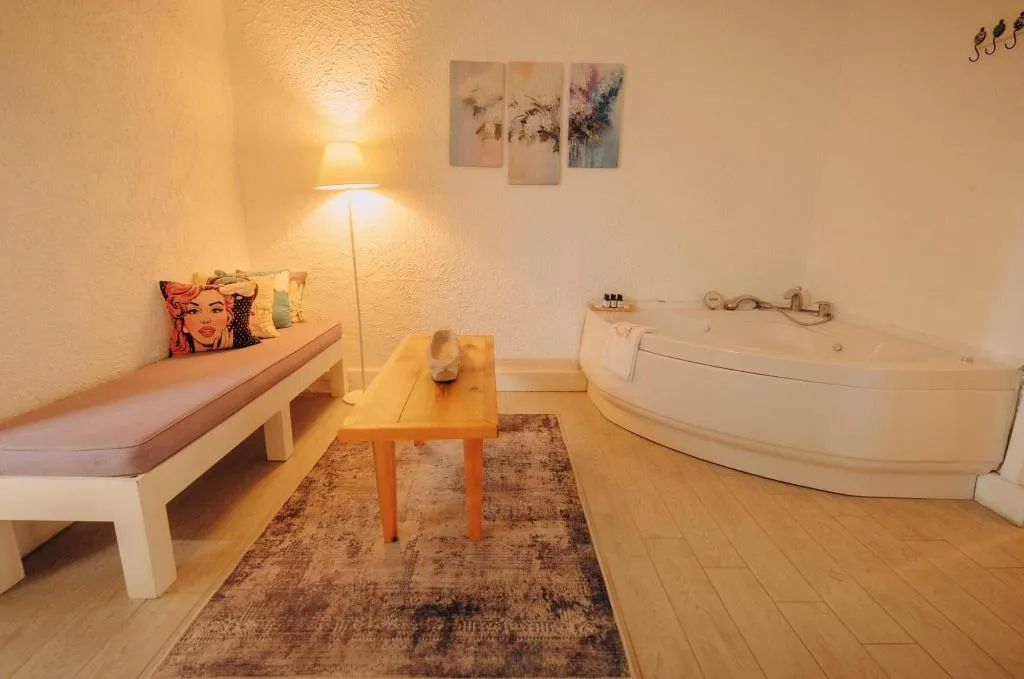 Room, Alacati Cadde 75 Luxury Hotel, Izmir