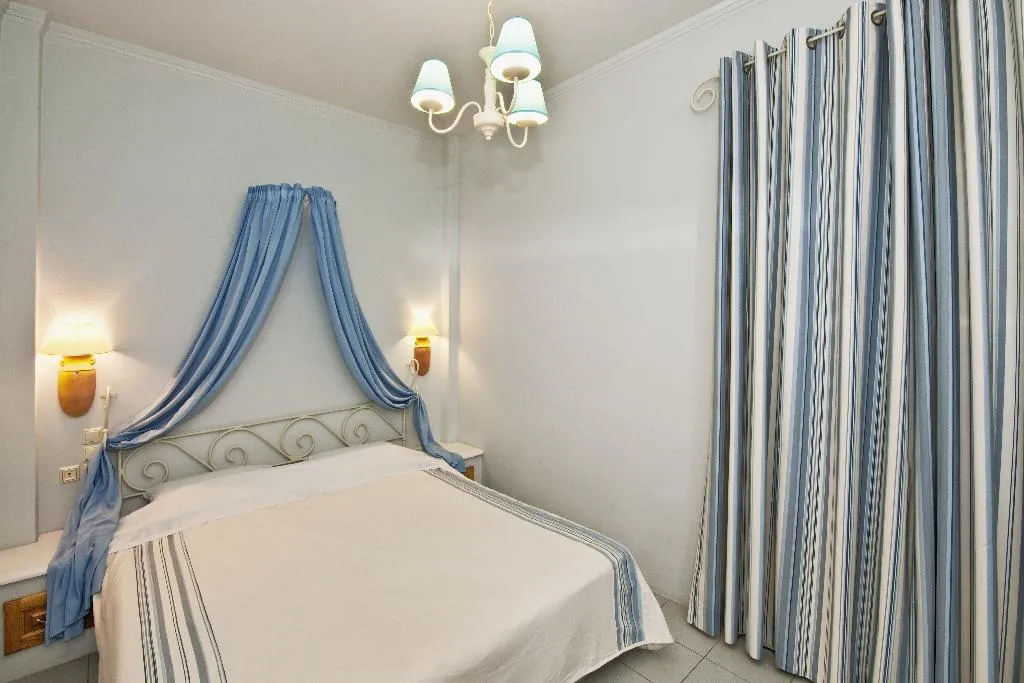 DOUBLE ECONOMY Room, Meltemi Village, Santorini