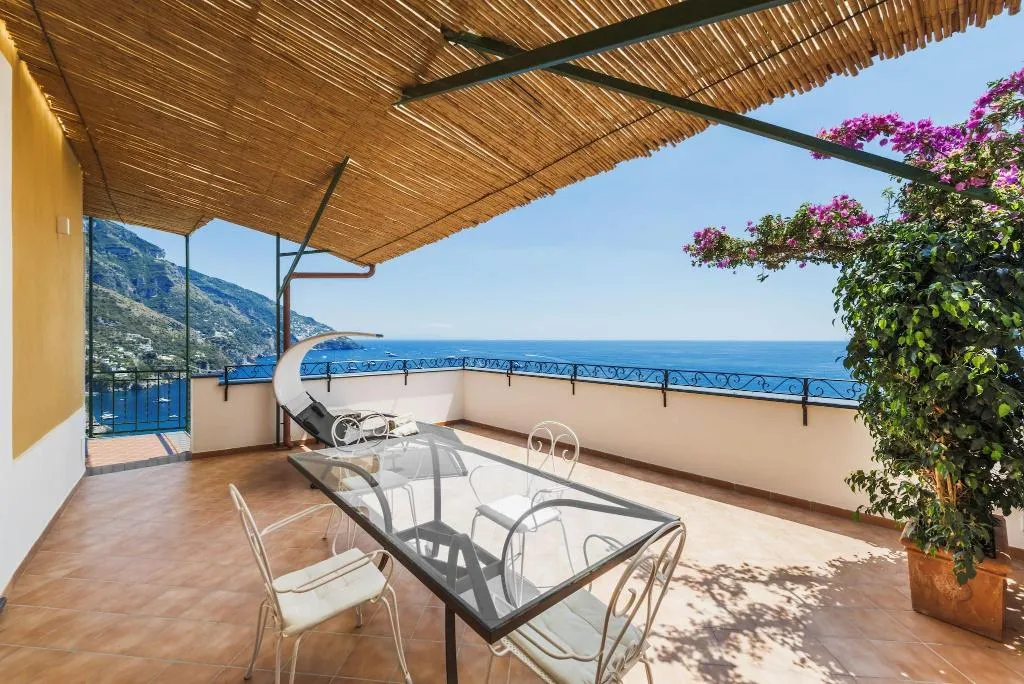 SUITE SUPERIOR SEA VIEW Room, Villa Magia, Naples