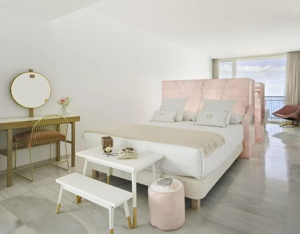JUNIOR SUITE SEA VIEW Room, Aromar, Costa Brava